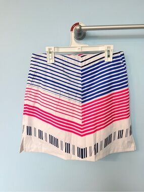 Lady Hagen Bon Voyage Collection Chevron Stripe Golf Skort Size 2